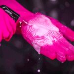 Muc Off Deep Scrubber Gloves – Bild 2